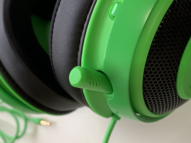 Razer Kraken Greenレビュー 着け心地良し 遮音性よし マイク良しの3点揃った強力なヘッドセット くろせる戦記